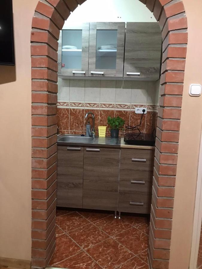 Tahiti Apartman Apartment Hajdúszoboszló Екстериор снимка